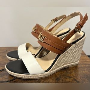 Liz Claiborne Women’s Amaro Cognac Multi Wedge Sandals NWT Size 11